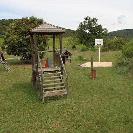 Gites Du Combeau Saint-Maurice-d'Ibie ภายนอก รูปภาพ
