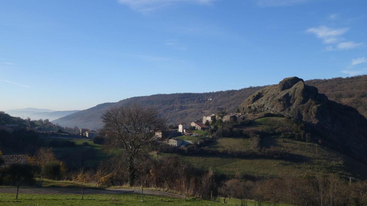 Gites Du Combeau Saint-Maurice-d'Ibie ภายนอก รูปภาพ