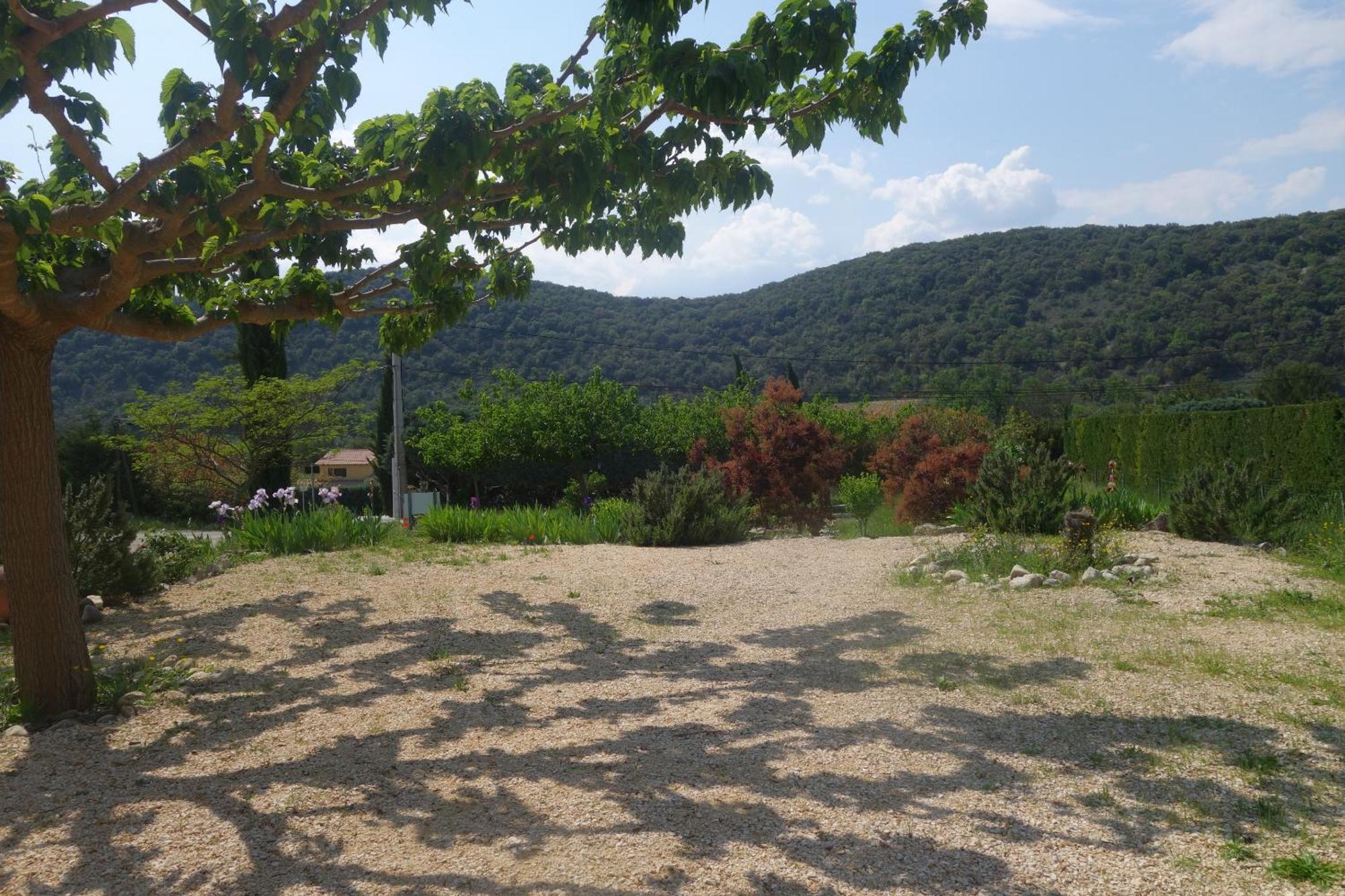 Gites Du Combeau Saint-Maurice-d'Ibie ภายนอก รูปภาพ